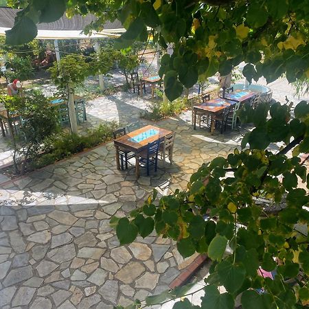 Blue Bay Beach Hotel Kinira Exterior foto