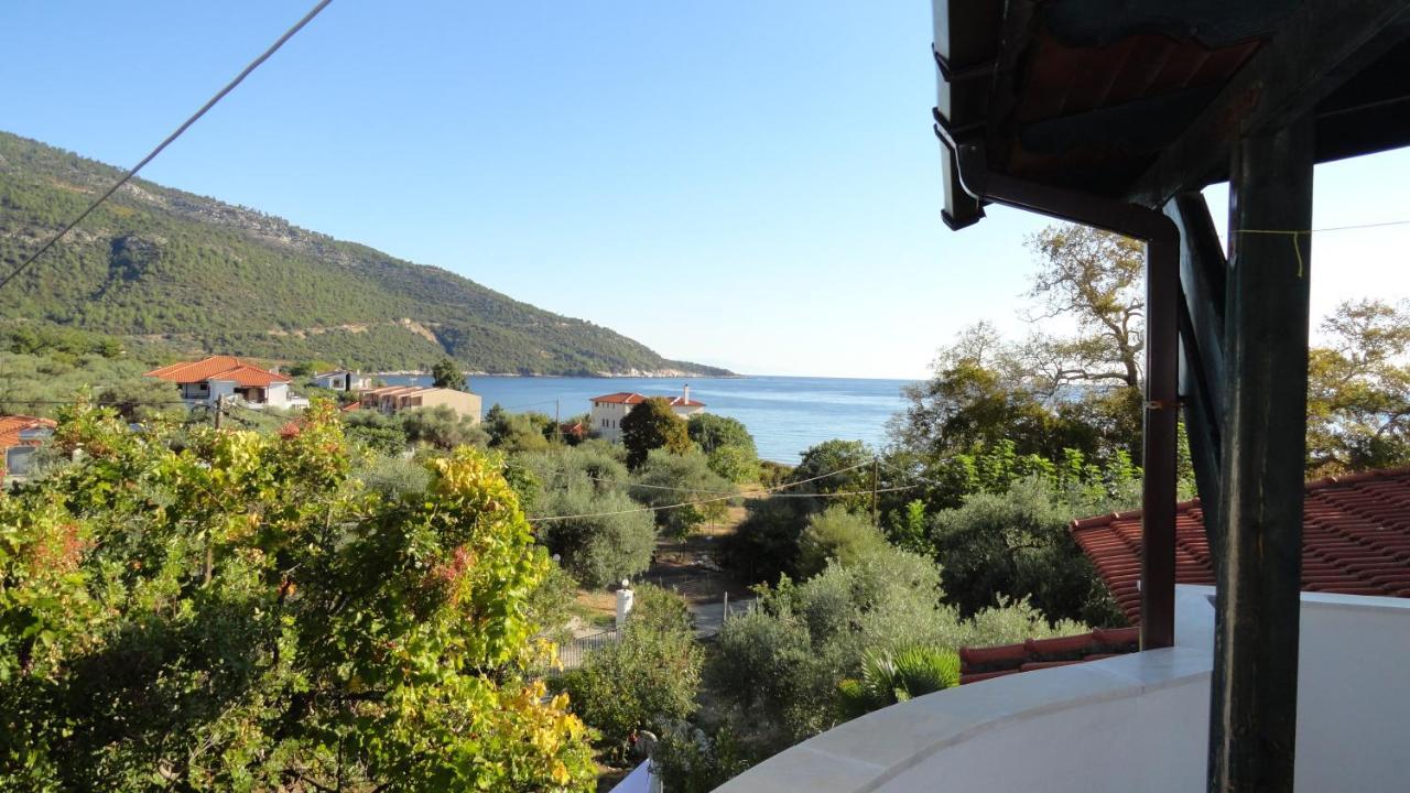 Blue Bay Beach Hotel Kinira Exterior foto