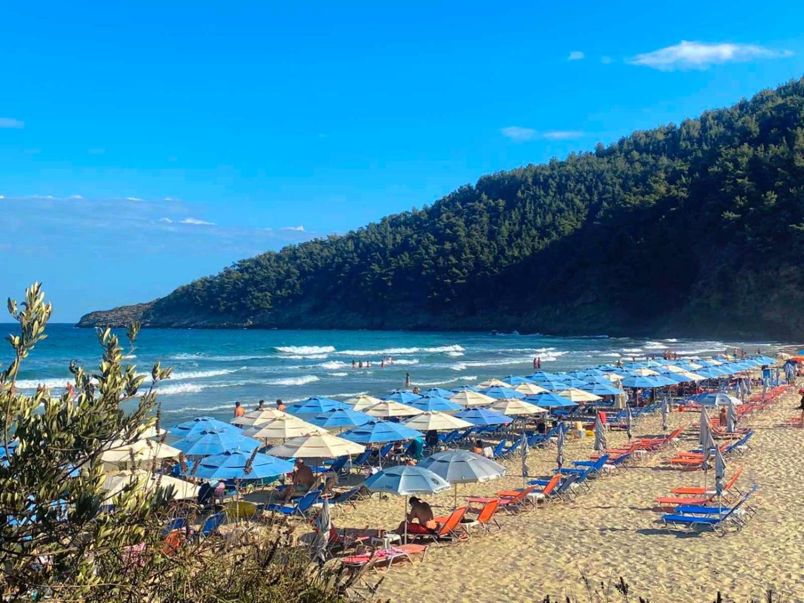 Blue Bay Beach Hotel Kinira Exterior foto
