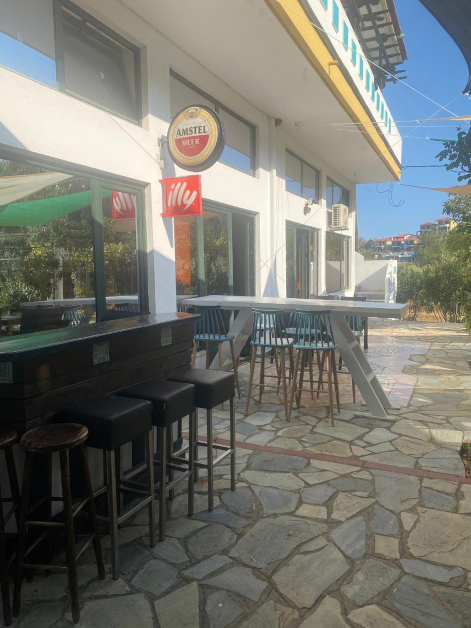 Blue Bay Beach Hotel Kinira Exterior foto