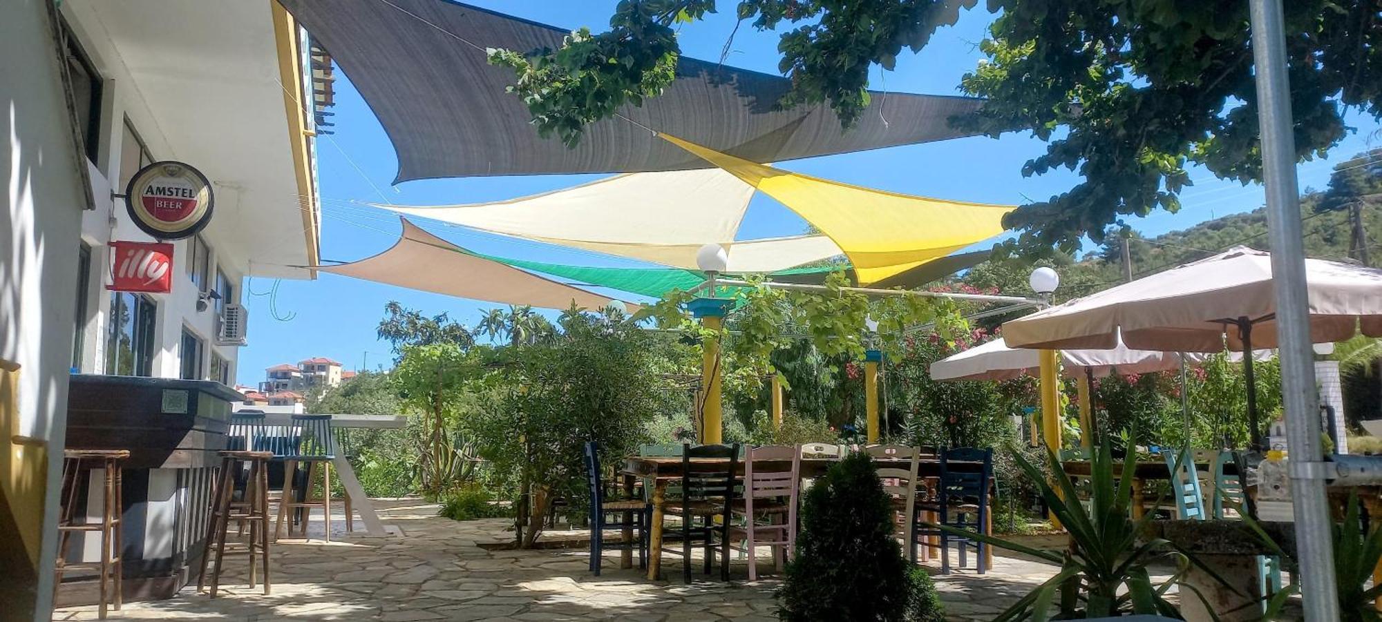 Blue Bay Beach Hotel Kinira Exterior foto